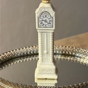 Vintage Avon "Fragrance Hours" Grandfather Clock cologne or aftershave decanter